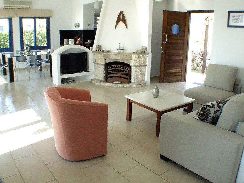 Kymmates Beach Front Villas Paphos Ngoại thất bức ảnh