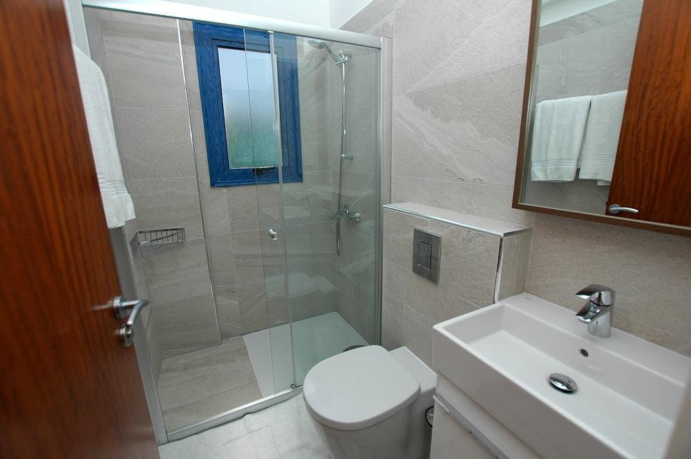 Kymmates Beach Front Villas Paphos Ngoại thất bức ảnh
